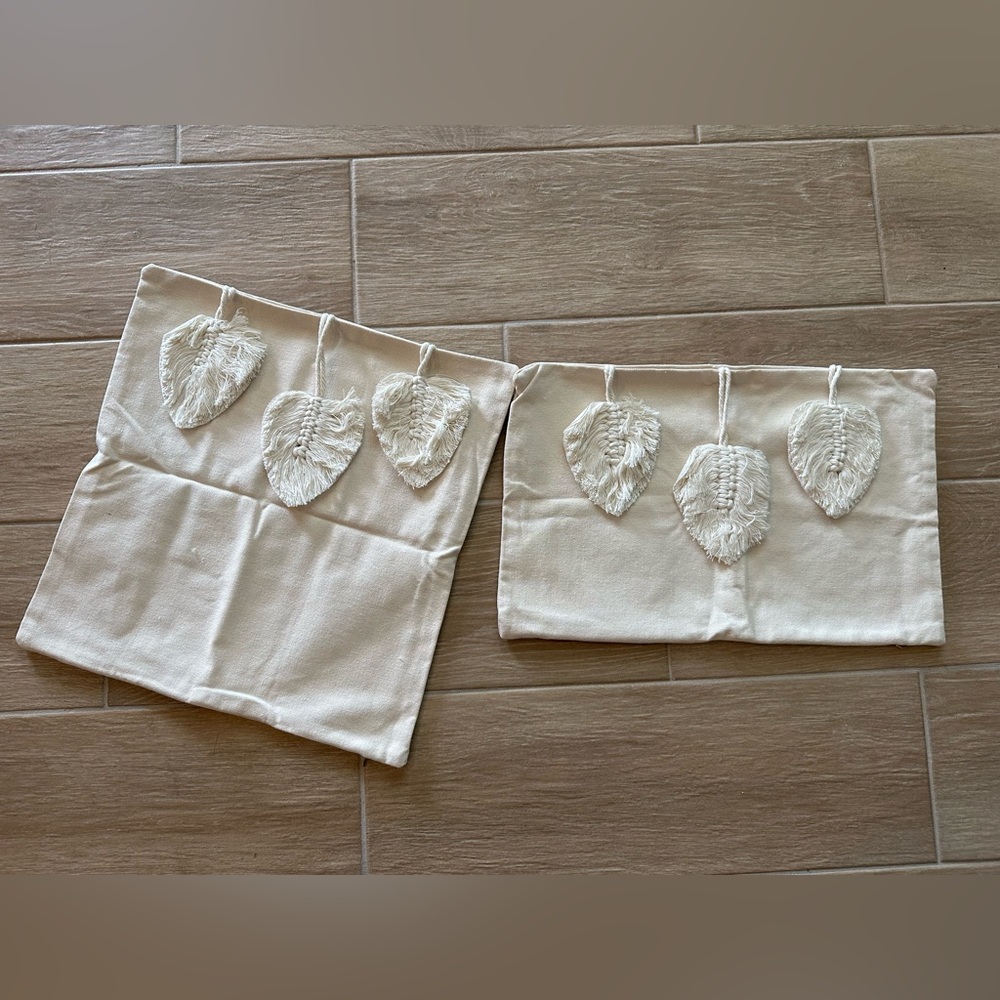 Leaf pillow shams, pair